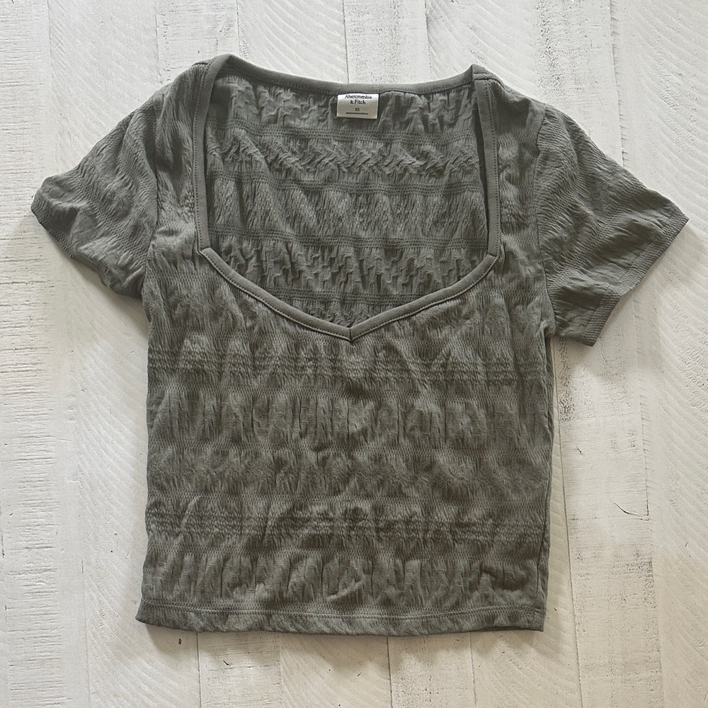 Abercrombie & Fitch Textured Women's Blouse
